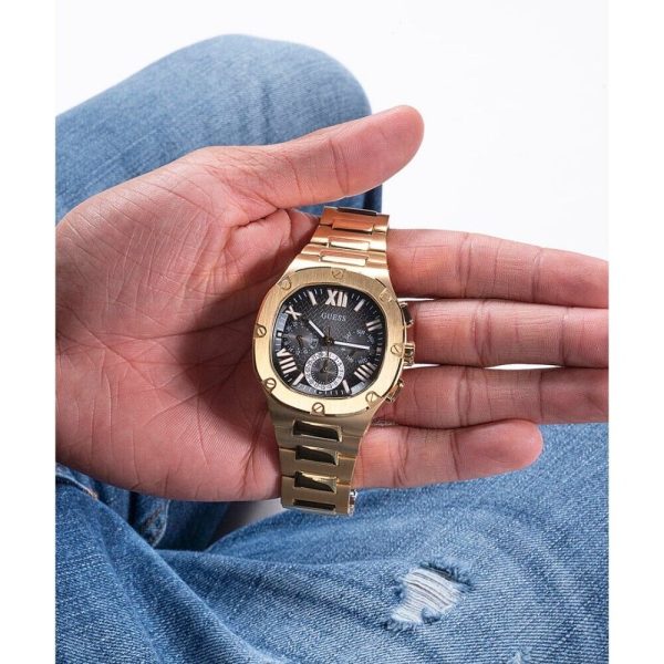Guess GW0572G2