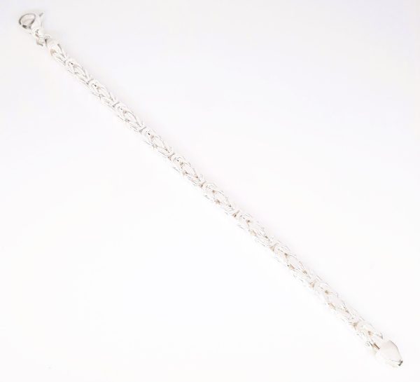 NARUKVICA KRALJEVSKI RAD